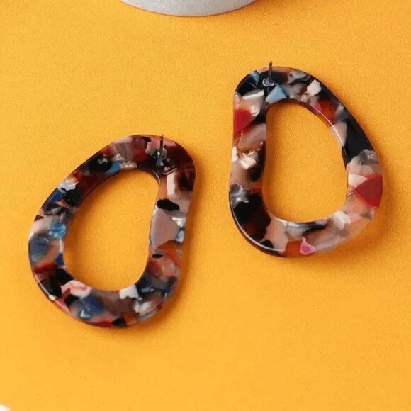 2/$21 Ladies Geo Print Unique Earrings - Picture 2 of 4